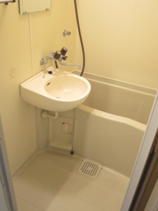 物件内観写真12　(バス／シャワールーム等)