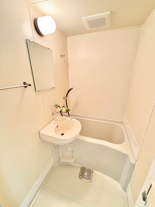 物件内観写真13　(バス／シャワールーム等)