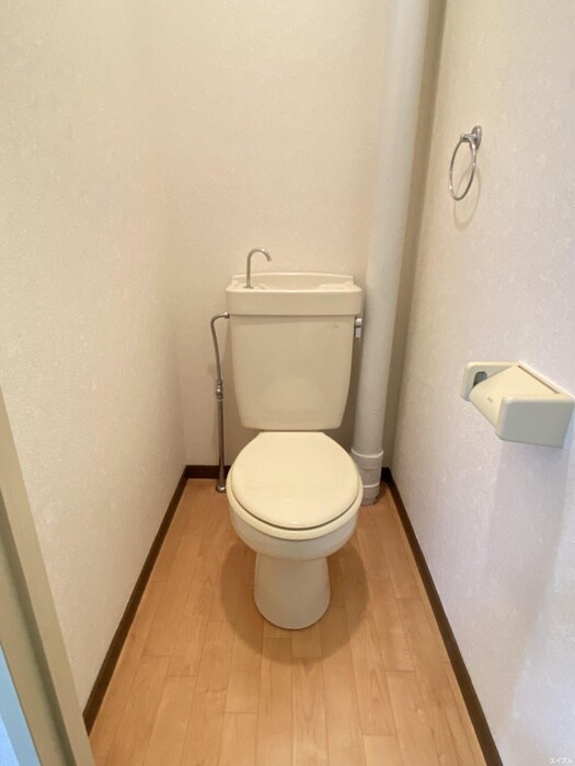 物件内観写真12　(トイレ)