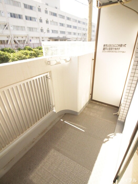 物件内観写真18　(ベランダ・バルコニー)