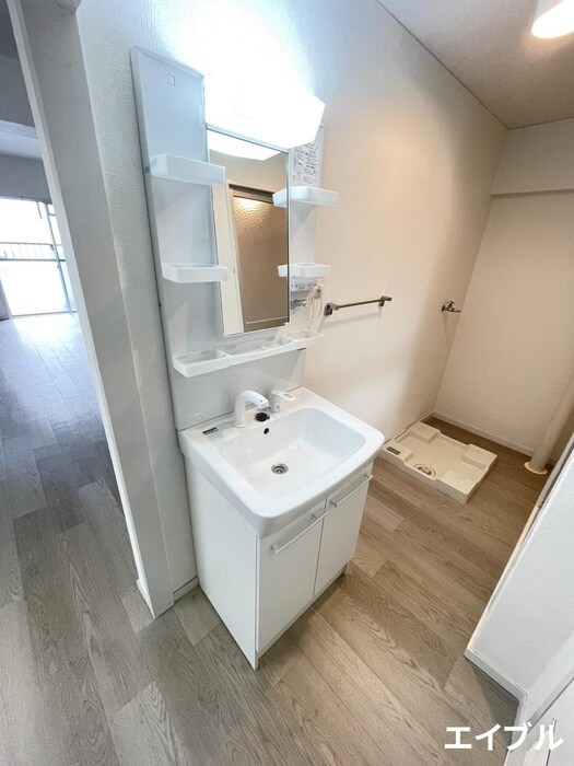 物件内観写真12　(洗面)