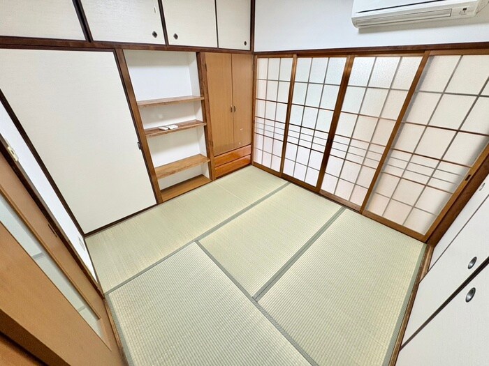 物件内観写真7　(居室)