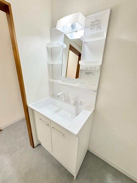 物件内観写真13　(洗面)