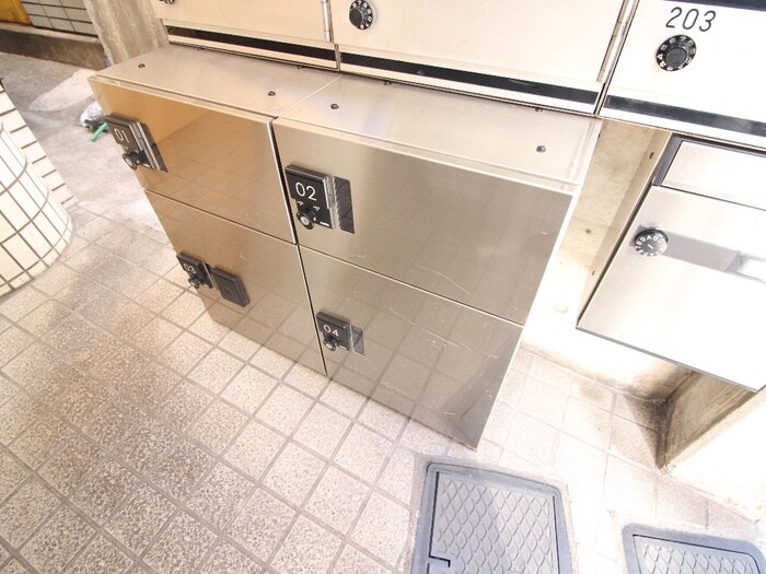 物件外観写真4　(建物設備)