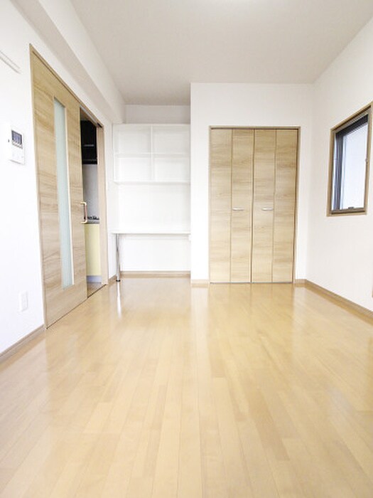 物件内観写真7　(居室)