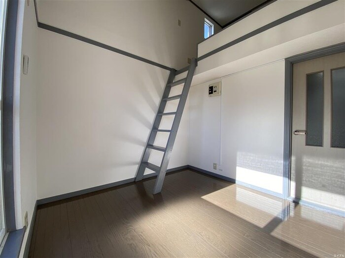 物件内観写真7　(居室)