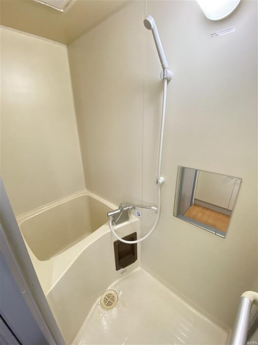物件内観写真13　(バス／シャワールーム等)
