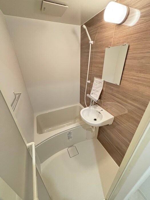 物件内観写真8　(バス／シャワールーム等)