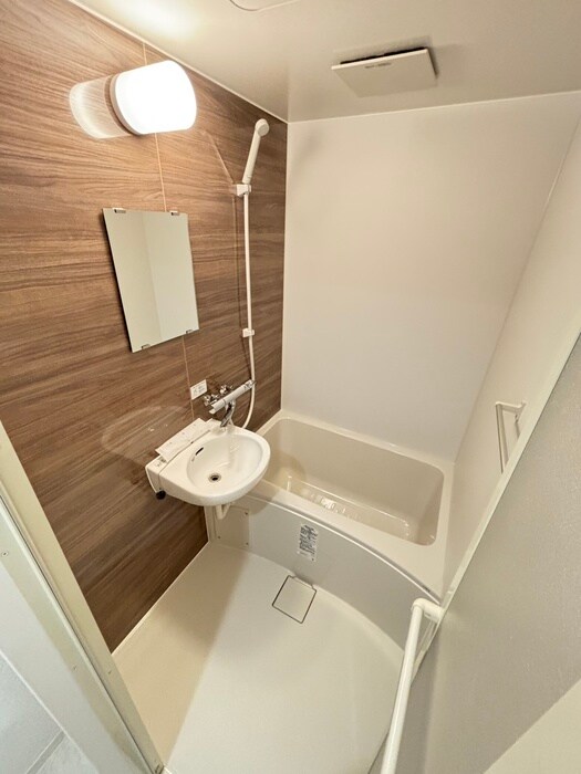 物件内観写真8　(バス／シャワールーム等)