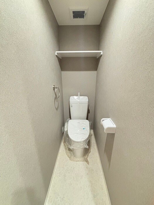 物件内観写真9　(トイレ)