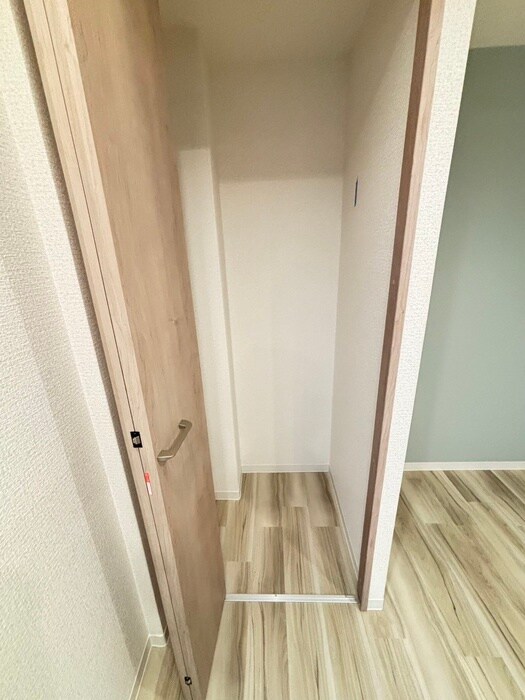 物件内観写真10　(収納)