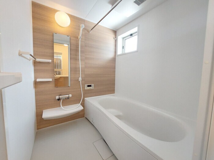 物件内観写真5　(バス／シャワールーム等)