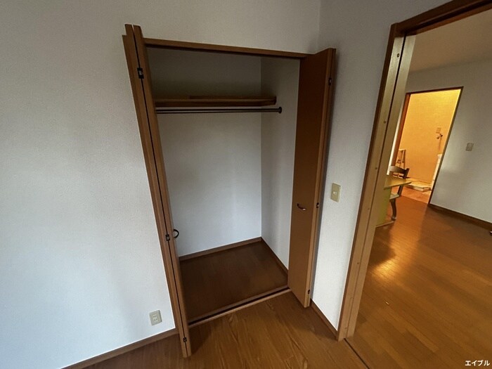 物件内観写真10　(収納)