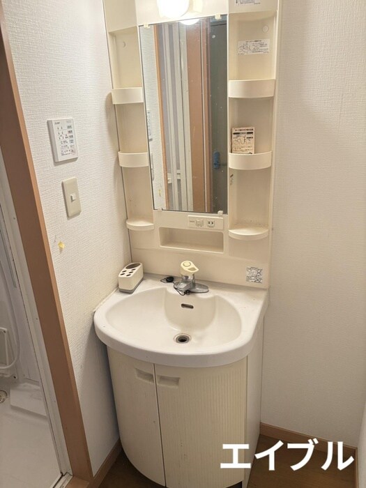 物件内観写真11　(洗面)