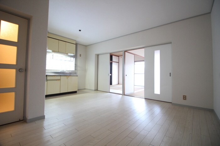 物件内観写真19　(居室)