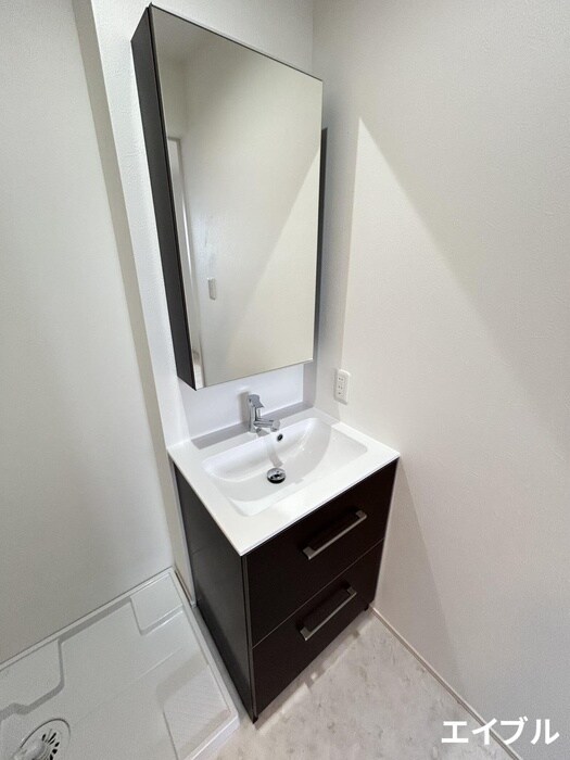 物件内観写真12　(洗面)