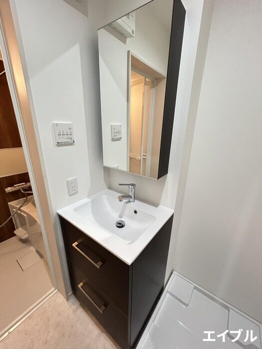 物件内観写真12　(洗面)