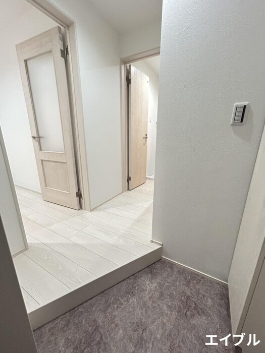 物件内観写真19　(玄関)