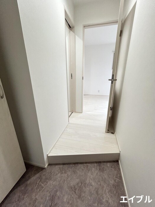 物件内観写真19　(玄関)