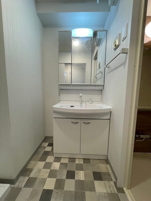 物件内観写真10　(洗面)