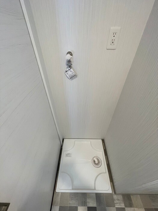 物件内観写真11　(洗濯機置場)