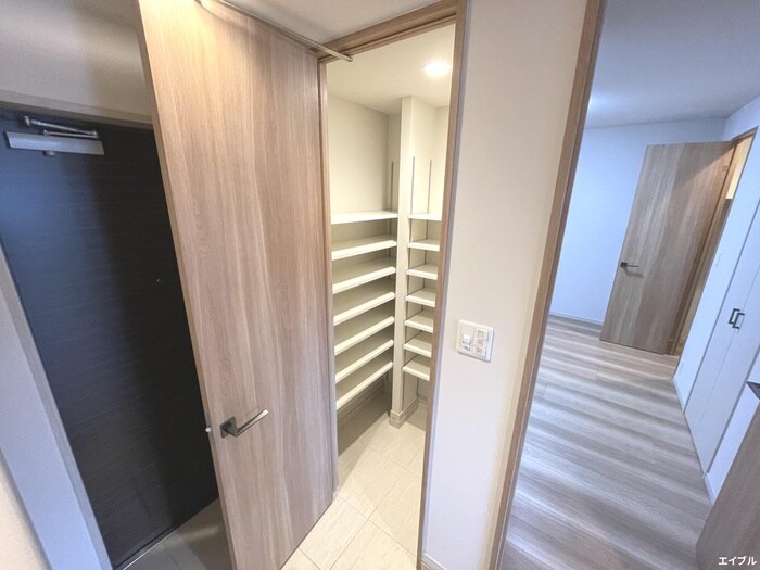 物件内観写真13　(靴箱)