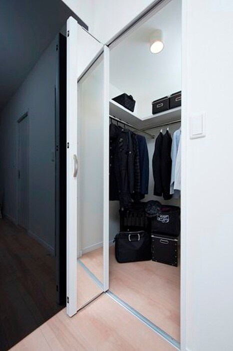 物件内観写真8　(収納)