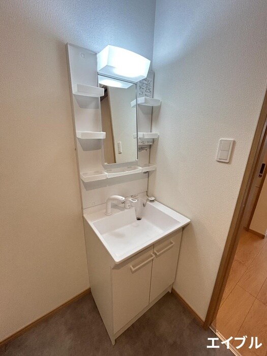 物件内観写真7　(洗面)