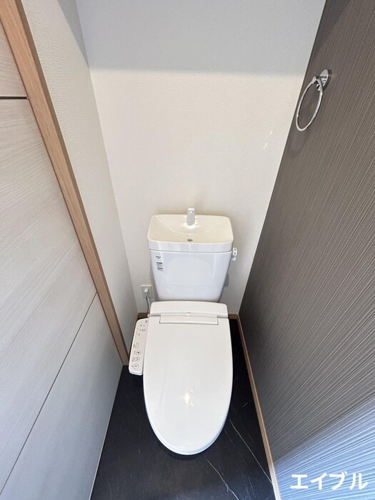 物件内観写真9　(トイレ)