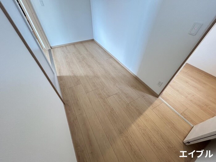 物件内観写真10　(居室)