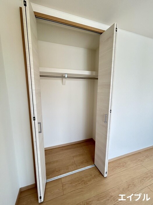 物件内観写真12　(収納)