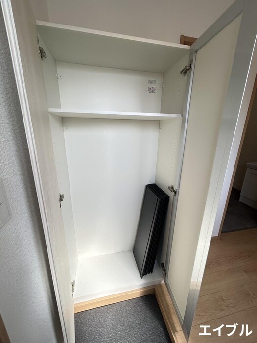 物件内観写真18　(靴箱)
