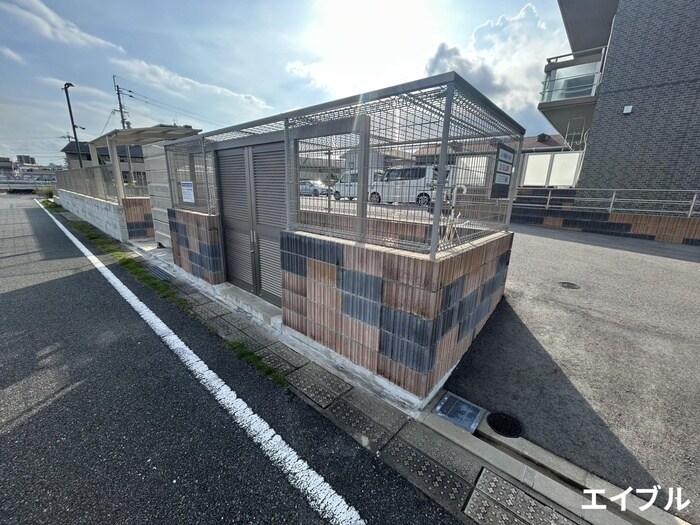 物件外観写真4　(建物設備)