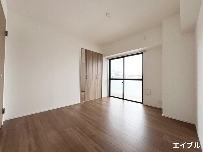 物件内観写真9　(居室)