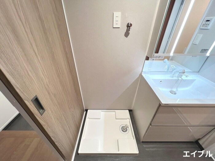 物件内観写真19　(洗濯機置場)