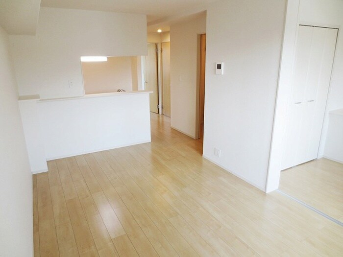 物件内観写真6　(居室)