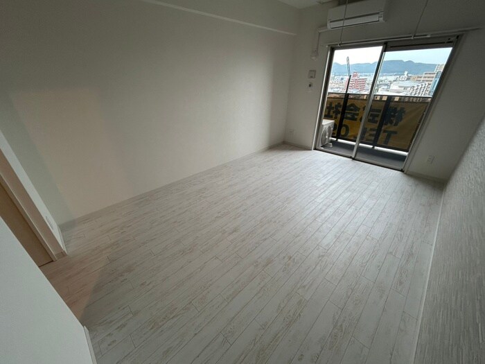 物件内観写真6　(居室)