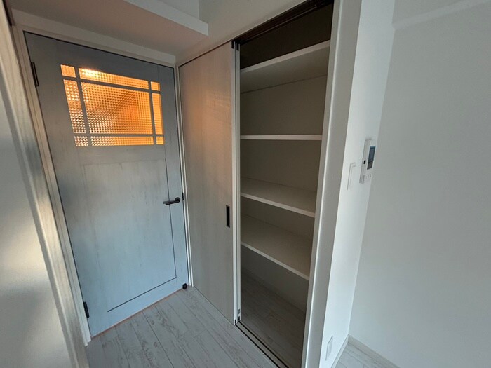 物件内観写真9　(収納)