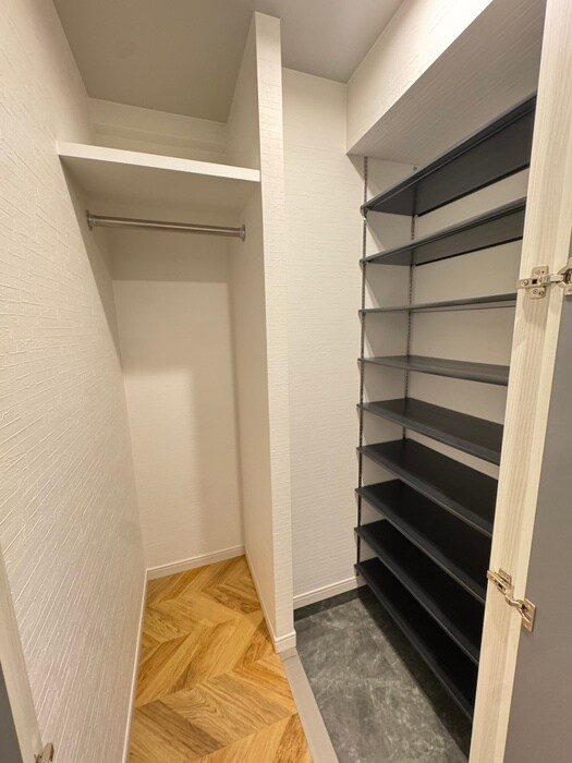 物件内観写真9　(収納)