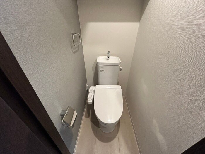 物件内観写真11　(トイレ)