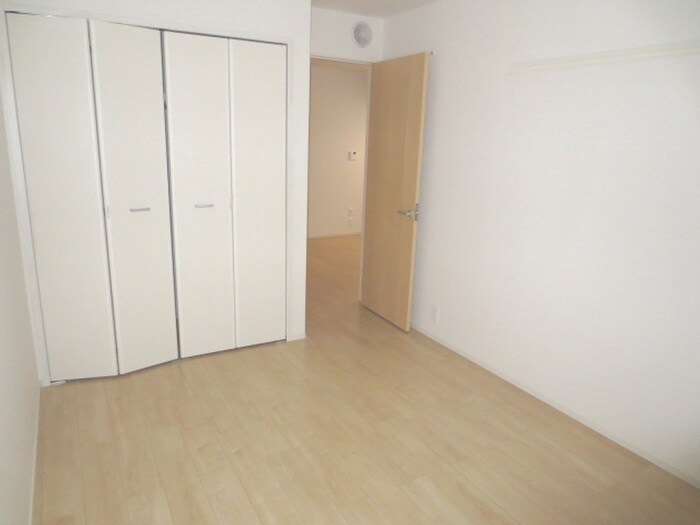 物件内観写真18　(居室)