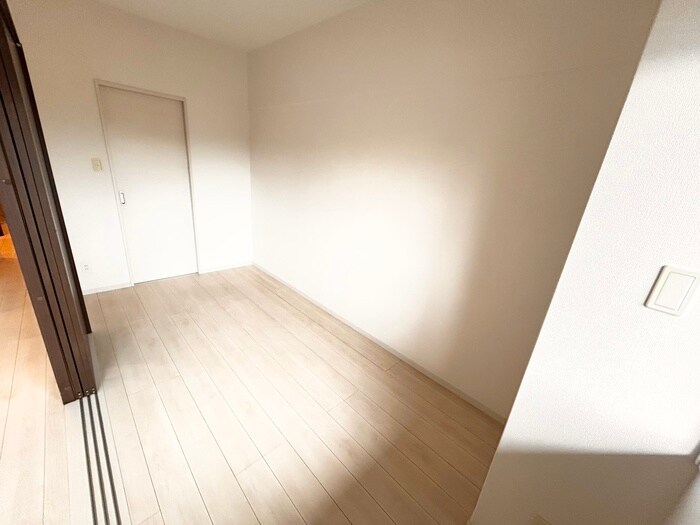 物件内観写真18　(居室)