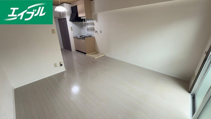 物件内観写真4　(居室)