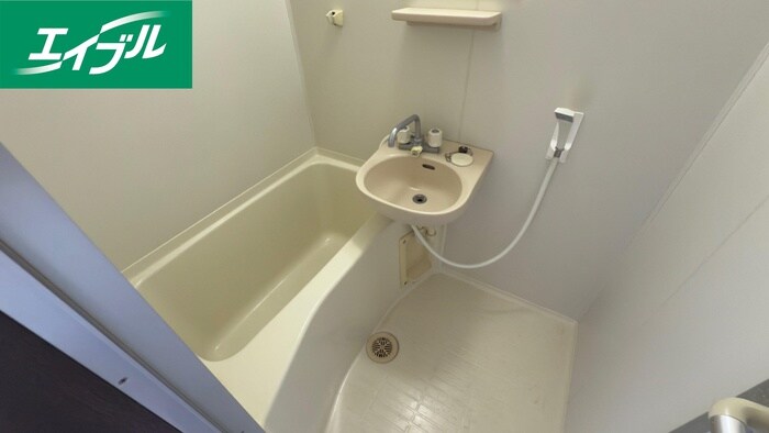 物件内観写真6　(バス／シャワールーム等)