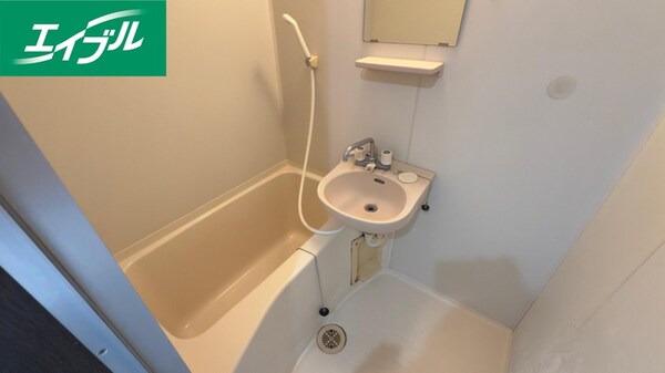 バス／シャワールーム等