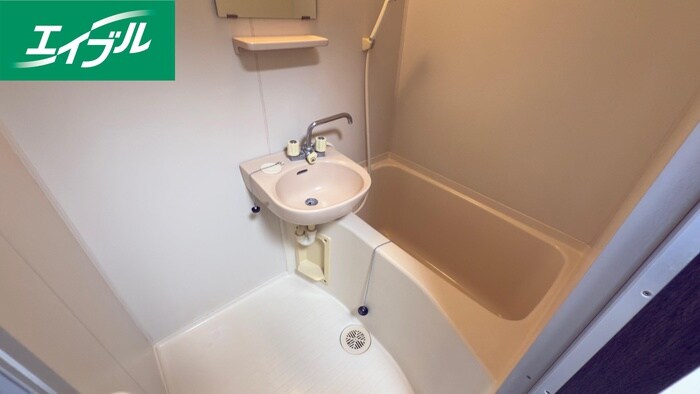 物件内観写真6　(バス／シャワールーム等)