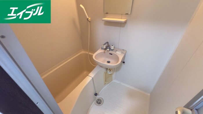 物件内観写真6　(バス／シャワールーム等)