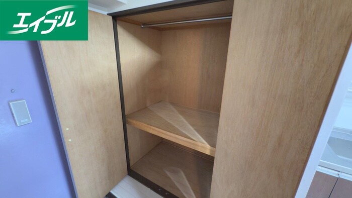 物件内観写真9　(収納)