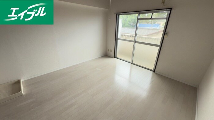 物件内観写真14　(居室)