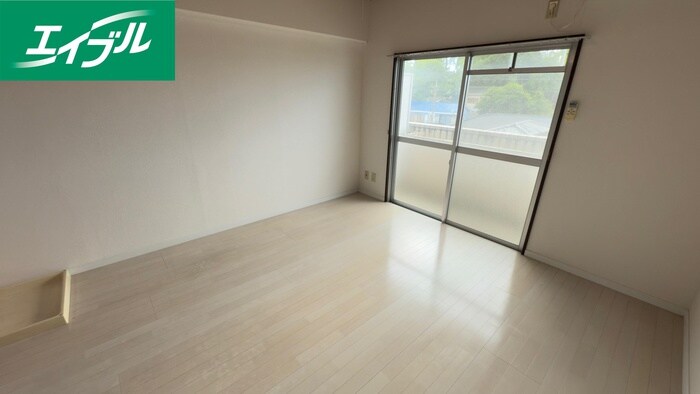 物件内観写真14　(居室)